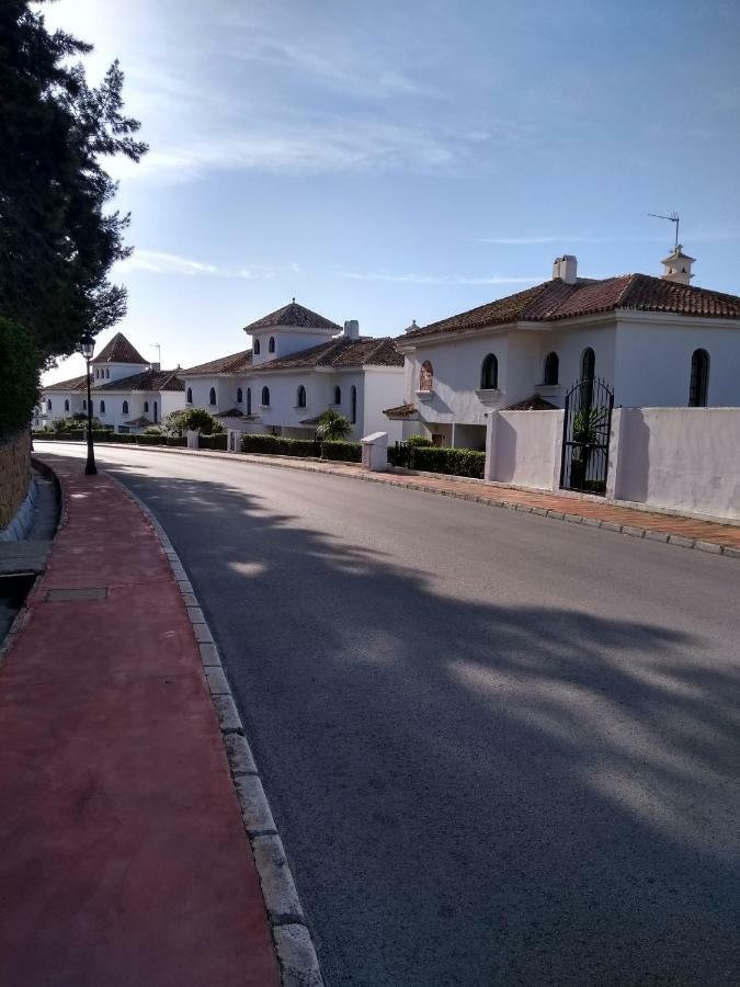 Duquesa Suites. Manilva San Luis de Sabinillas Buitenkant foto
